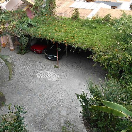 Hotel El Chaparral Panajachel Buitenkant foto