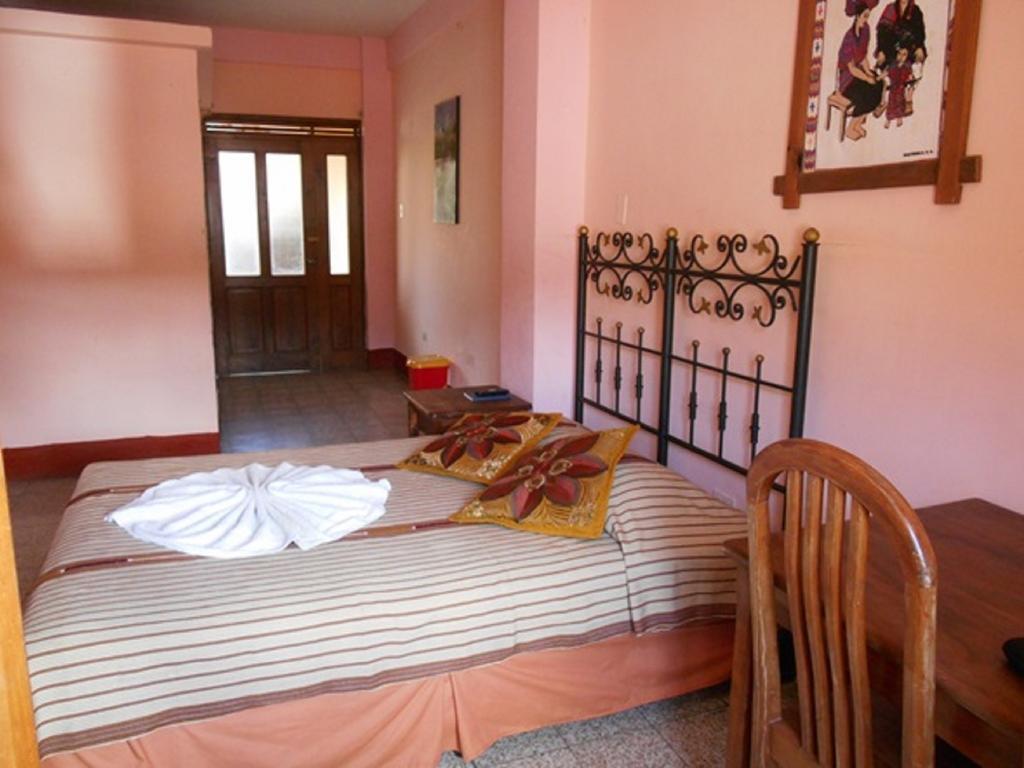 Hotel El Chaparral Panajachel Kamer foto