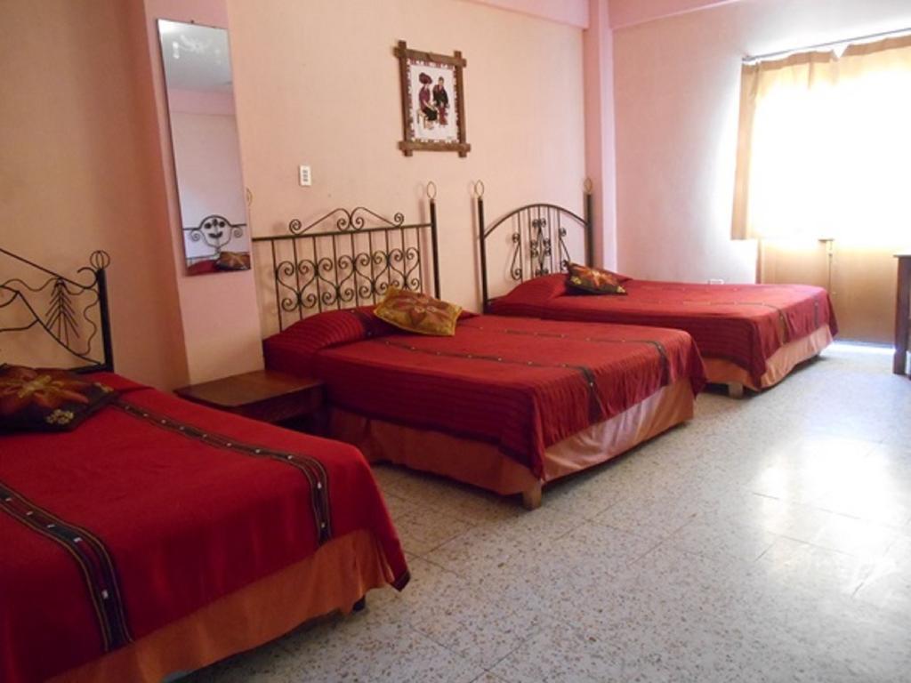 Hotel El Chaparral Panajachel Kamer foto