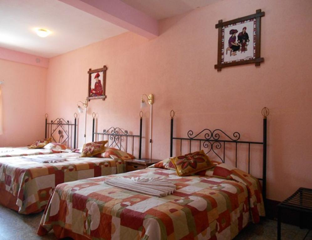Hotel El Chaparral Panajachel Kamer foto